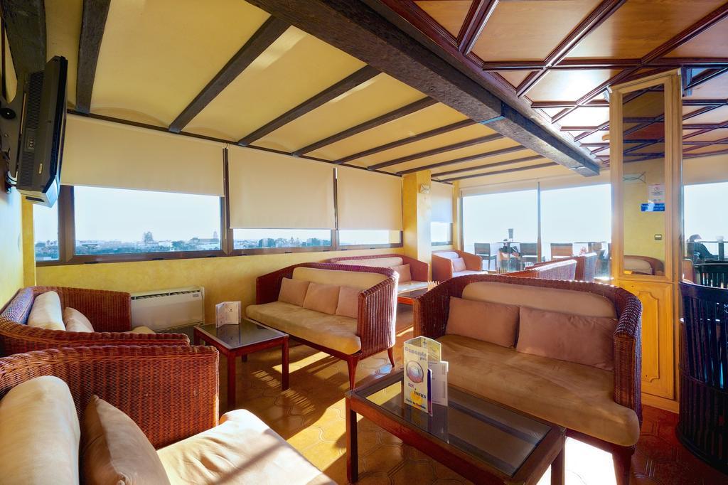 Hotel Guadalquivir Санлукар-де-Баррамеда Экстерьер фото